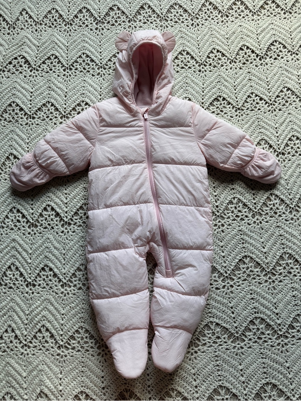 Old Navy Light Pink Puffer Footed One-Piece Snow Suit Hood Bear Ears 6-12 Month